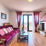 Chiara By Interhome *