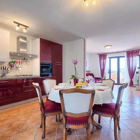 Chiara By Interhome Novigrad Istria