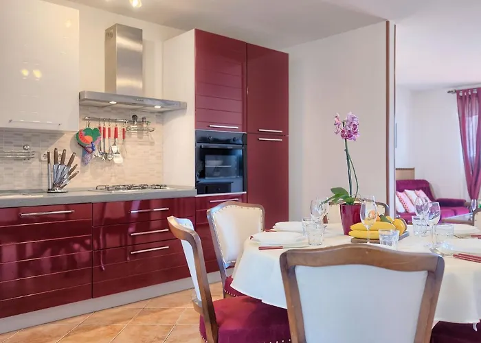 Chiara By Interhome *