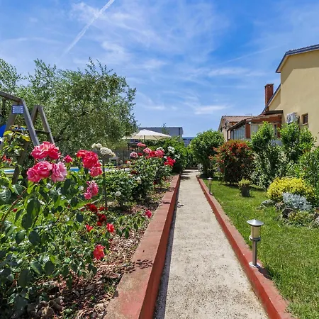 Apartament Chiara By Interhome *