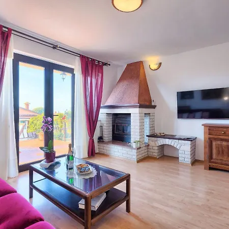 Chiara By Interhome 아파트 *